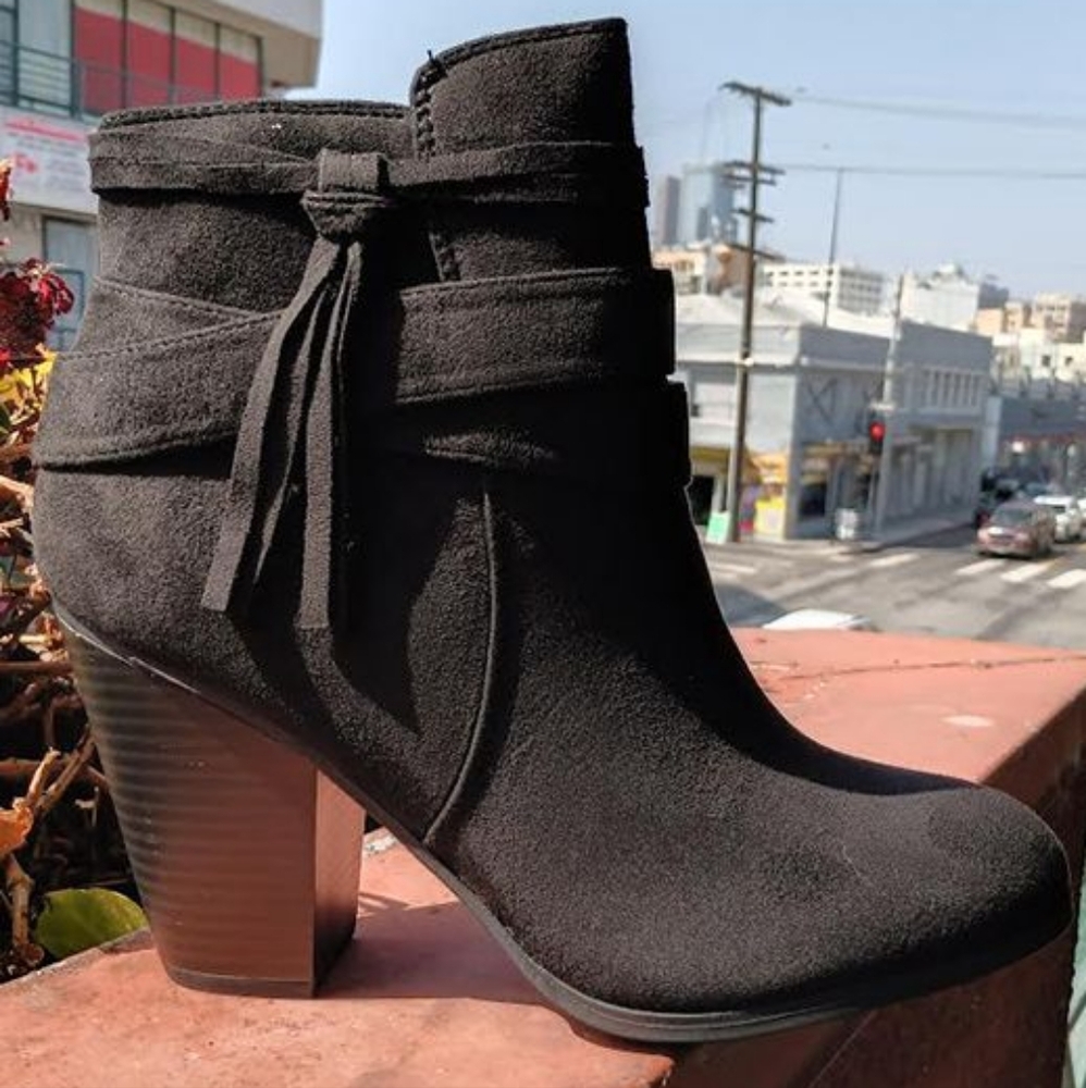Ankle booties